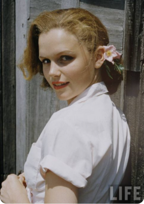 Miss Lee Remick.png